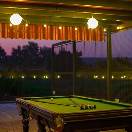 Elivaas Hidden Oasis 4Bhk With Pool, Mud House & Container House Villa Dhauj Bagian luar foto