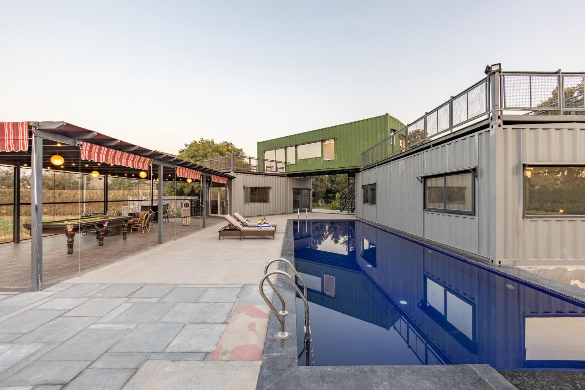 Elivaas Hidden Oasis 4Bhk With Pool, Mud House & Container House Villa Dhauj Bagian luar foto