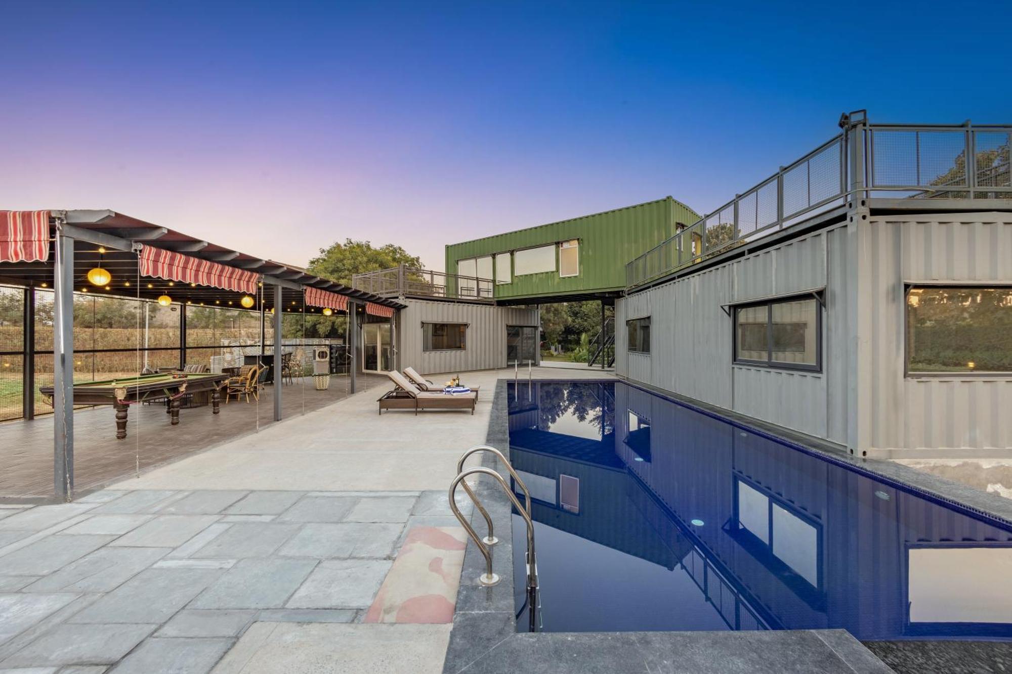 Elivaas Hidden Oasis 4Bhk With Pool, Mud House & Container House Villa Dhauj Bagian luar foto