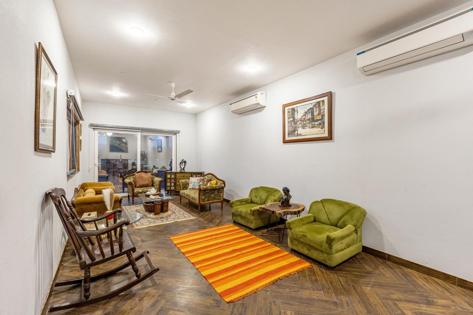 Elivaas Hidden Oasis 4Bhk With Pool, Mud House & Container House Villa Dhauj Bagian luar foto