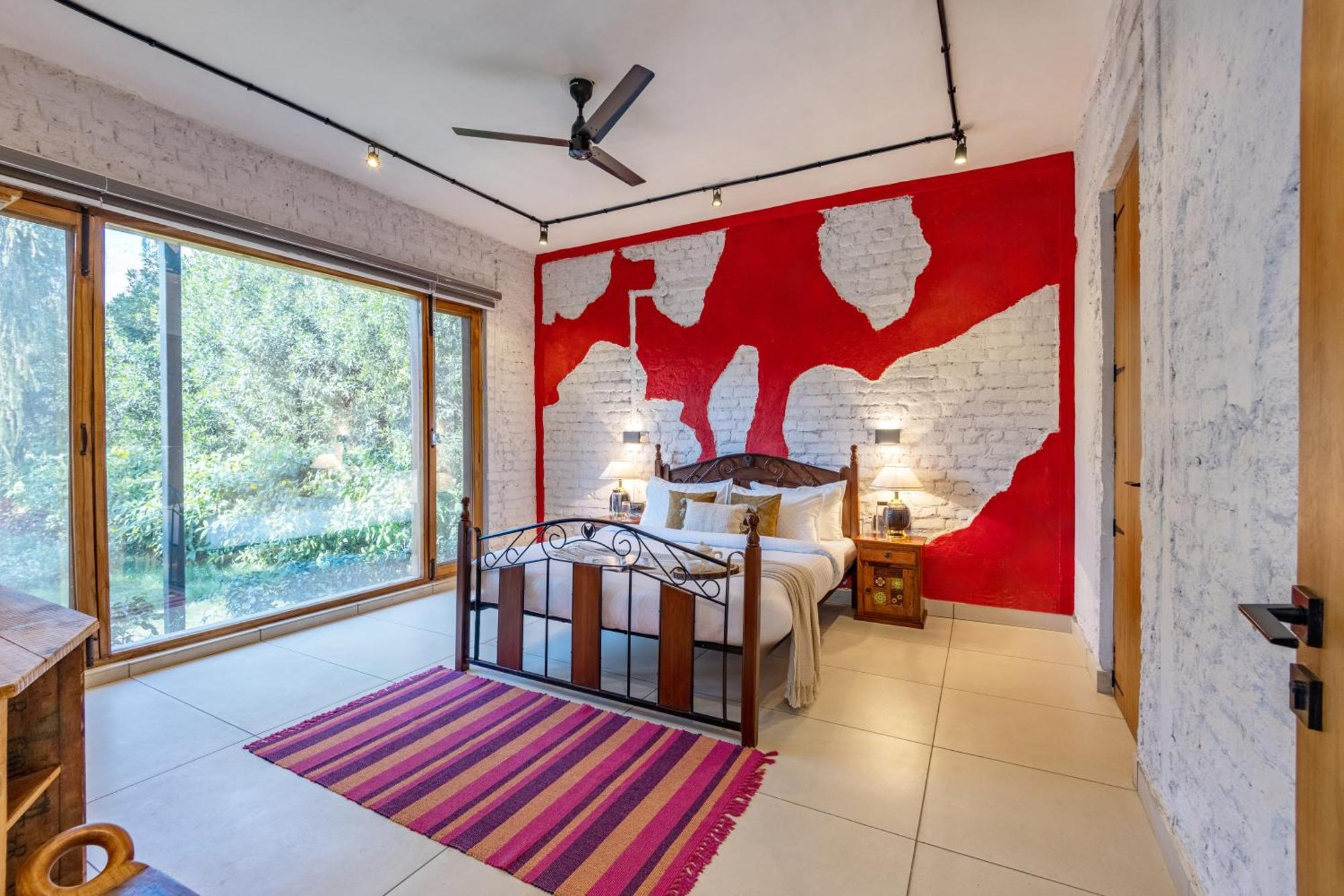 Elivaas Hidden Oasis 4Bhk With Pool, Mud House & Container House Villa Dhauj Bagian luar foto