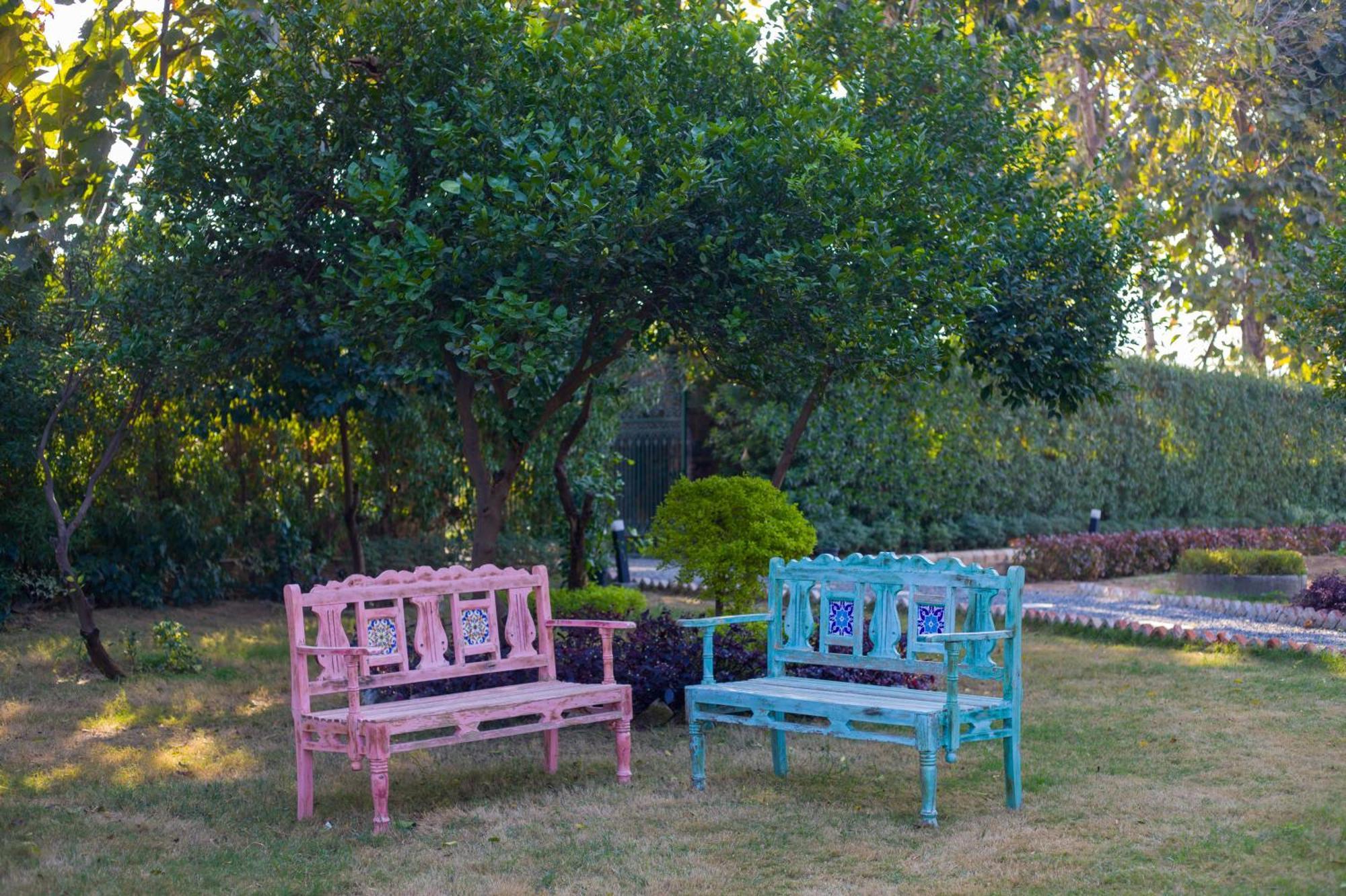 Elivaas Hidden Oasis 4Bhk With Pool, Mud House & Container House Villa Dhauj Bagian luar foto