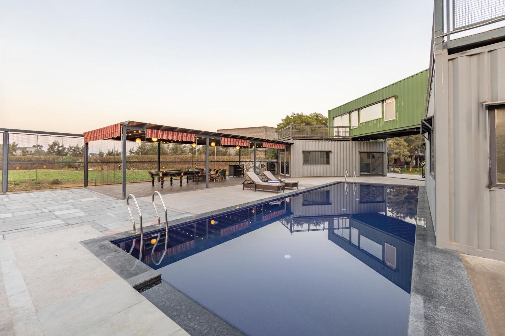 Elivaas Hidden Oasis 4Bhk With Pool, Mud House & Container House Villa Dhauj Bagian luar foto